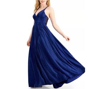 City Triangles  Women's Long Sleeveless V-Neck Maxi Dress Size 5